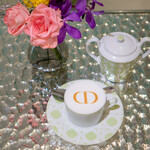 CAFE DIOR by LADUREE - ラテアート