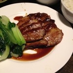 粤和軒 - 広東風直焼きチャーシューランチ(800円)