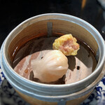 天神華都飯店 - ◆海老餃子と焼売・・海老餃子は美味しいですが、焼売は苦手なタイプですので残しました。