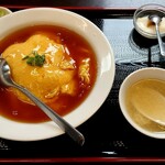 中華料理 愛郷 - 料理写真:天津飯定食