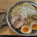 Ramen boutoriton - 冷やざる（和風醤油ダレ）大盛