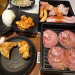焼肉じゅうじゅうカルビ - 