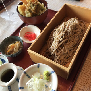 善光寺下駅でランチに使えるお店 ランキング 食べログ