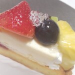 アンテノール - パイナップルフルーツタルト