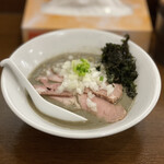 煮干し中華そば 魚魚 - [限定]濃厚いか煮干 850円