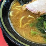 王道家直系 IEKEI TOKYO - コクと旨味のあるスープ。