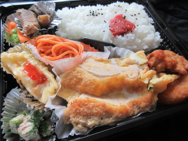 生鮮館多賀城 びっくり市 - 多賀城（コンビニ・スーパー）の写真