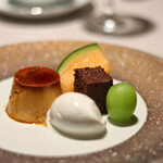 神戸牛炉釜炭焼ステーキ IDEA - 