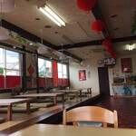 中華料理 唐人飯店 - 店内の雰囲気