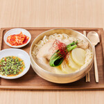 Takanmari (half chicken) udon with plenty of collagen