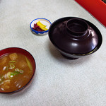 三勝屋 - 【ランチ】 カツ丼 並 \650　味噌汁 \150