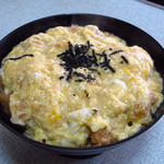 三勝屋 - 【ランチ】 カツ丼 並 \650　カツはバラ肉で作ってあります♪