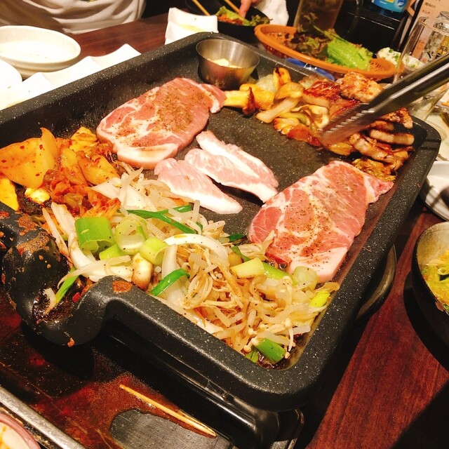 とん豚テジ 新宿店 image