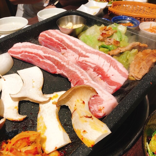 とん豚テジ 新宿店 image