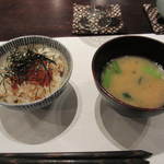 えさき - お食事です。味付けは煮付けのあとにふさわしい良い塩梅。