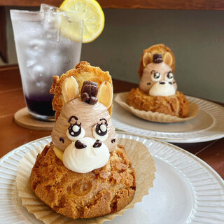 可愛い月替わりのシュークリームと桃スイーツ By Hattoemiemi プラスワンズホーム Plus One S Home 佐古木 ケーキ 食べログ