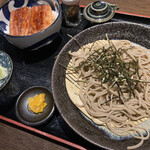 Sobakiri Kuro - うな丼とお蕎麦のセット700円
