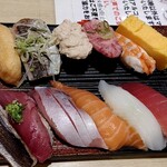 沼津魚がし鮨 流れ鮨 - 