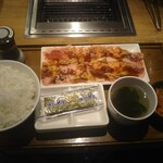 Yakiniku Raiku - 朝焼肉