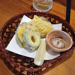 さかなどころ ともさき - 夏野菜の天婦羅