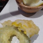 さかなどころ ともさき - とうもろこしの天婦羅　アップ