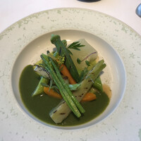 ベージュ アラン・デュカス 東京 - 