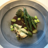 ベージュ アラン・デュカス 東京 - 