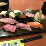 Kaisendokoro Sushi Tsune - 