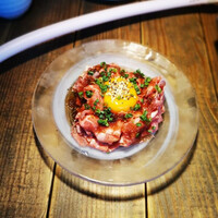 熟成和牛焼肉エイジング・ビーフ 神楽坂飯田橋店 - ユッケ