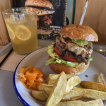 STORAT Burger&Grill - 