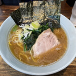 横浜家系 侍 - 「ラーメン」780円 ※全てふつう