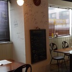 GREAT ESCAPE - モダンレトロ？？風