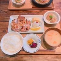 京都石塀小路豆ちゃ 日本橋 - 
