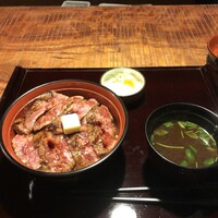 赤坂 津つ井 総本店 - 