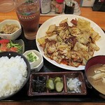 Bishokuya Demekin - 豚バラホイコーロー定食