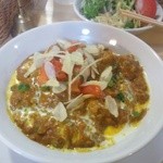 インドカレーレストランプルニマ - ドライポークカレー / 豚肉がゴロゴロ入って食べごたえあり。