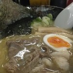 塩ラーメン専門店 KAZU - 塩牛すじらぁ〜めん800円