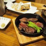 卓 - 牛さがり鉄板その１