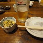 卓 - 付け出し、ビールその１