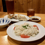 餃子王 - 焼き餃子盛り合わせ＆エビの卵白炒め