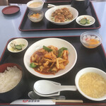 麻婆菜館 - ランチ紋甲イカ辛味炒め814円