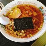 玉山支所前食堂 - 