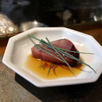 九〇萬 - お刺身盛り合わせ
      ヤイトガツオ