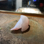 九〇萬 - お刺身盛り合わせ
      イシガキダイ