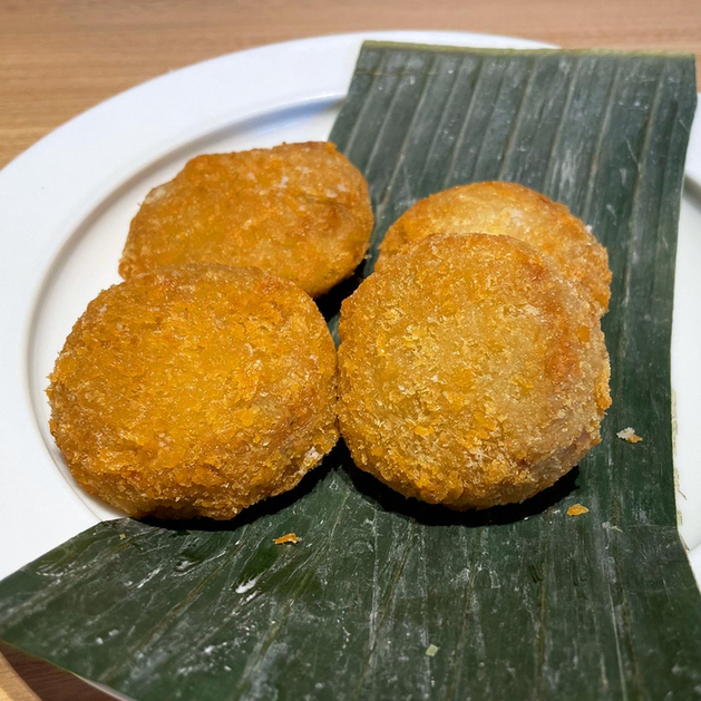 【閉店】マンゴツリービストロ 博多 - 博多/タイ料理 | 食べログ マンゴツリービストロ 博多 (博多/タイ料理)
