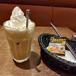 支留比亜珈琲店 - カフェオレ