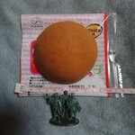 不二家 - 料理写真:「ペコパフ」_108円　酪王いちごオレ入りクリーム　直径8cm