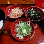 駅前芭蕉館 - 薬味。