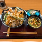 天麩羅 季節料理 きょう悦 - 特上あいもり天丼 2500円