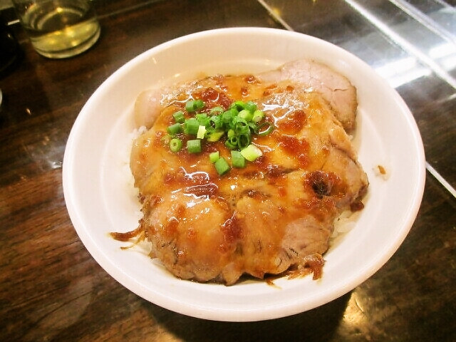 料理写真 2ページ目 : 博多豚骨うまか丸 - 本厚木/ラーメン